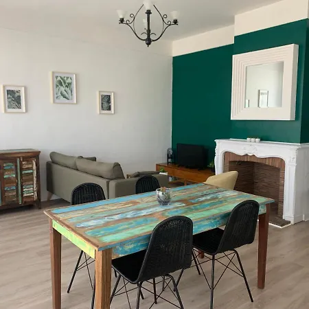 1 Spacieux Et Joli Appartement *